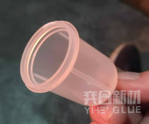 PP塑料怎么粘接?看看奕合306PP快干胶水怎么为您解决