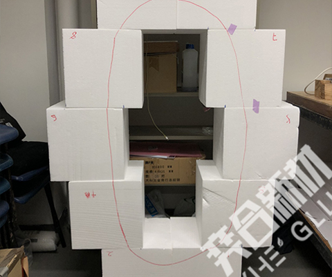 eps泡沫板用什么胶水粘接？奕合YH-8700泡沫专用胶水环保透明无腐蚀