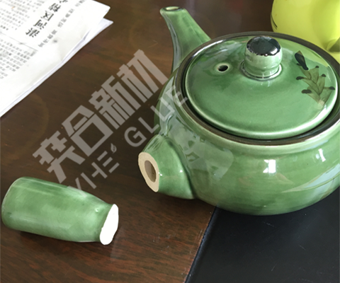 陶瓷制品如何粘接？奕合专注生产陶瓷制品专用透明环氧AB胶水