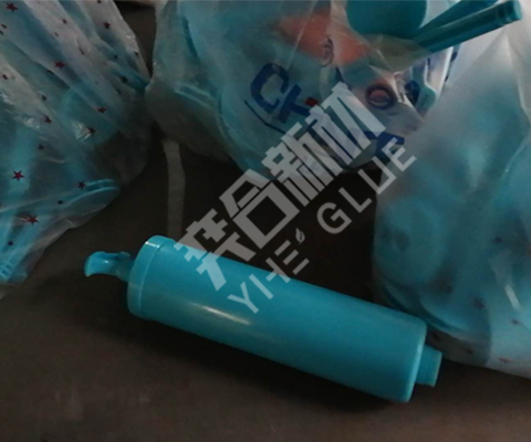 粘PP塑料成功案例|免处理PP塑料专用胶水|奕合定制胶水厂家