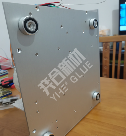 橡胶粘金属瞬间胶