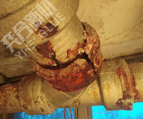 铸铁下水管漏水怎么修补？