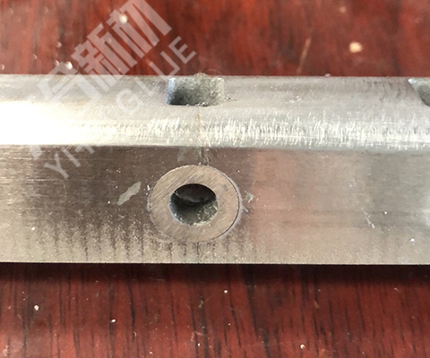 铸钢件裂纹怎么解决？