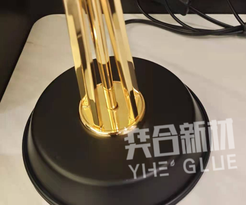 尼龙粘丁腈橡胶用什么胶水合适?推荐东莞奕合批发胶水厂家靠谱有保障