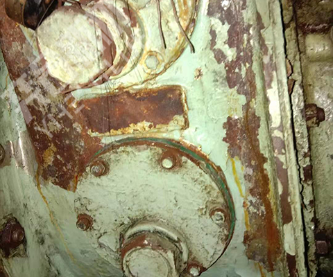 铸铁管砂眼如何处理？ 奕合牌铸铁修补剂解决客户的修补问题