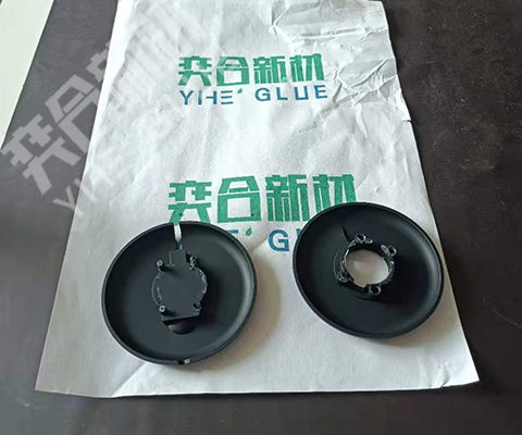 硅胶要用什么胶水粘？