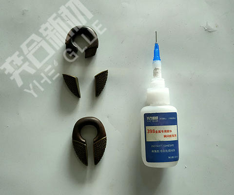 铜粘木头用什么胶？ 奕合牌粘铜金属专用快干胶水高强度易点胶