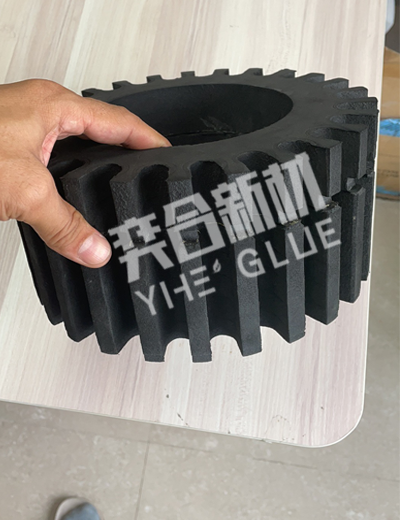 PE泡沫粘EVA塑料胶水 就用奕合单组分透明环保不腐蚀塑料专用胶水