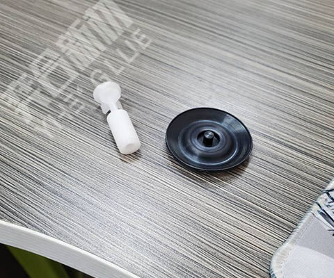 橡胶粘尼龙用什么胶水？
