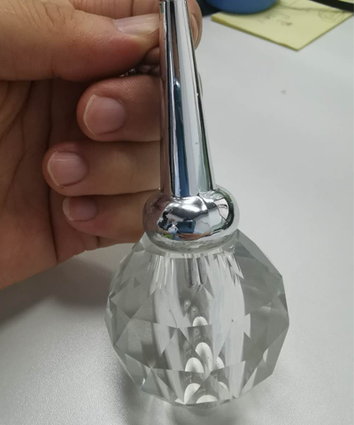 玻璃粘金属透明UV胶水