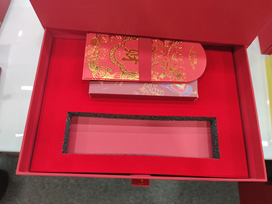 珍珠棉粘纸板用什么胶？