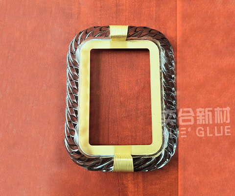 亚克力粘金属工艺品如何选择合适的胶水呢?奕合胶业