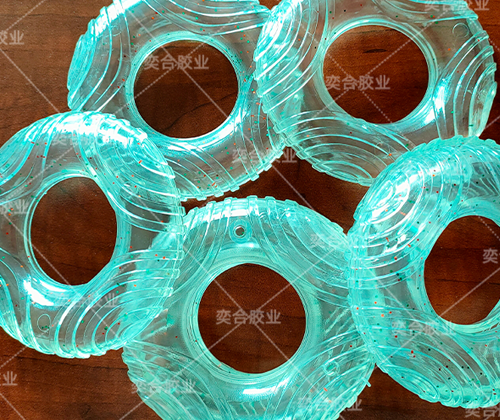TPR耐咬玩具粘接胶水案例 奕合无白化塑料胶为宠物玩具行业保驾护航
