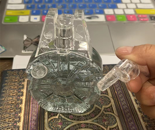 PC粘玻璃专用胶水 奕合全透明环氧ab胶在化妆品行业的应用