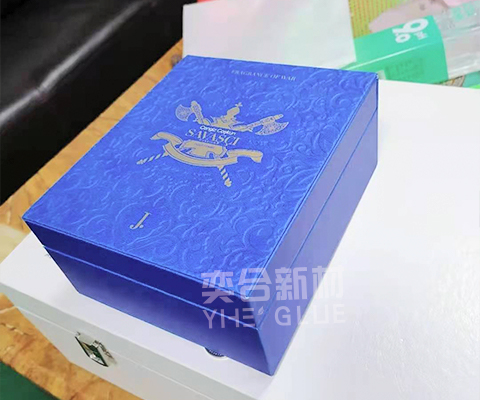 皮革粘纸板盒子用什么胶水好?环保低气味箱包行业专用胶
