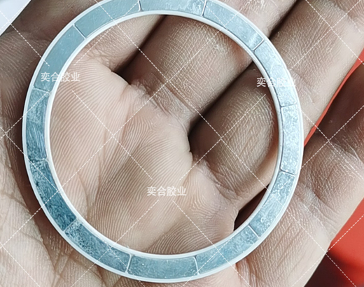 什么胶水能粘abs跟磁铁？ 奕合供应苹果无限充专用金属瞬间胶水