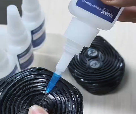 硅胶按键粘软pvc专用胶水,奕合牌硅胶瞬间胶撕裂橡胶不脱胶